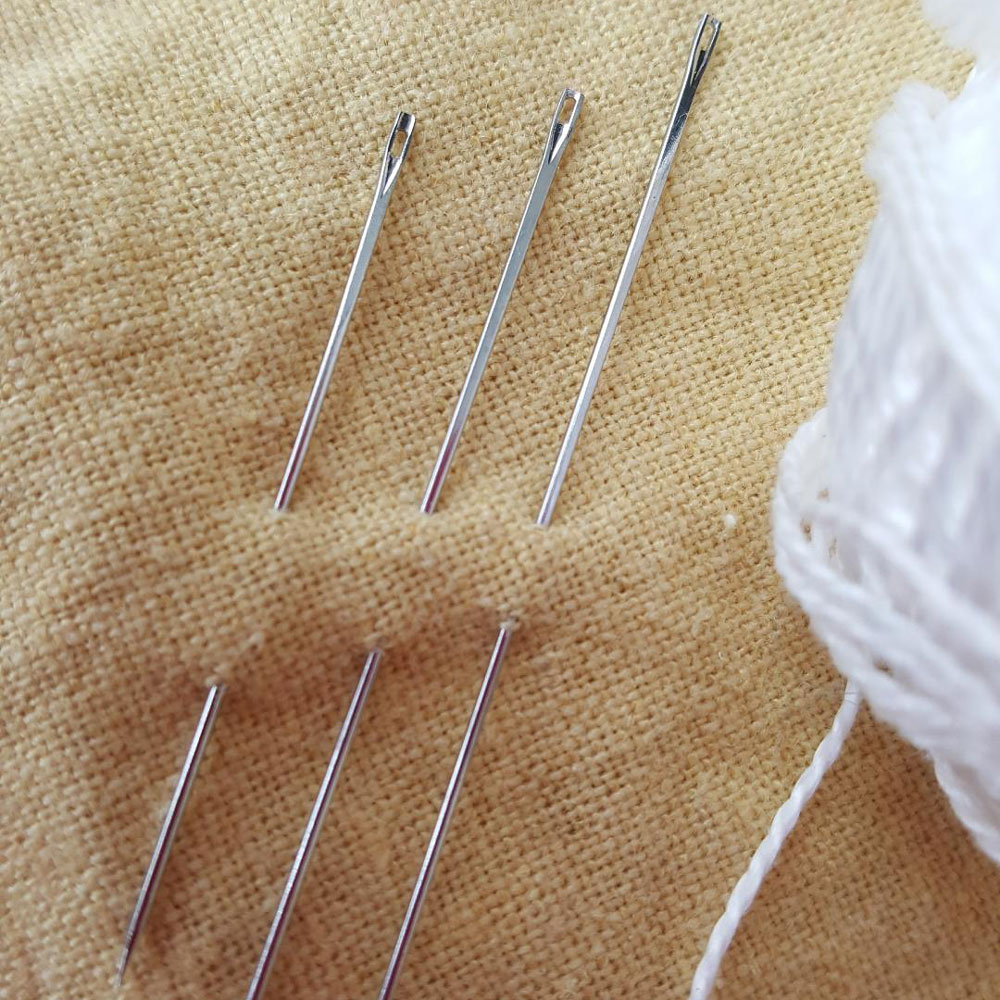 Hand Sewıng Needle / Sewing Needles — Fabricx