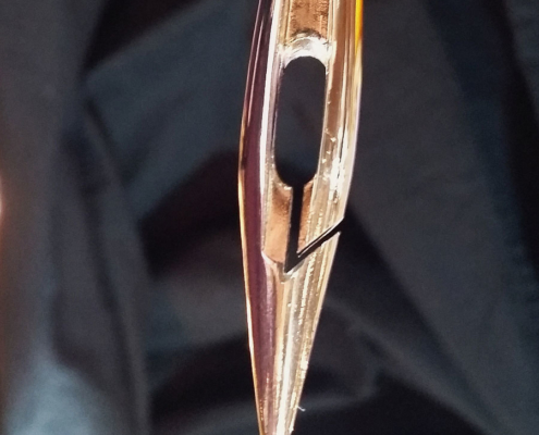 spiral eye machine needle close up